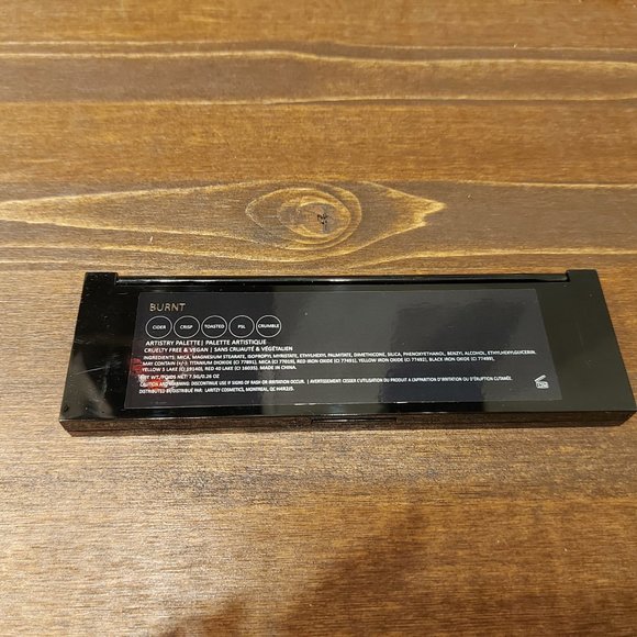 Laritzy Cosmetics Artistry Palette - Picture 9 of 12